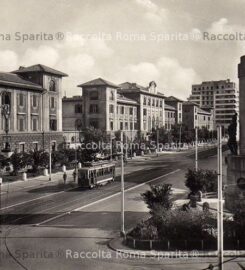 Caserma Piave e monumento ai caduti