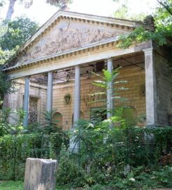 Serra Moresca e altro da vedere a Villa Torlonia