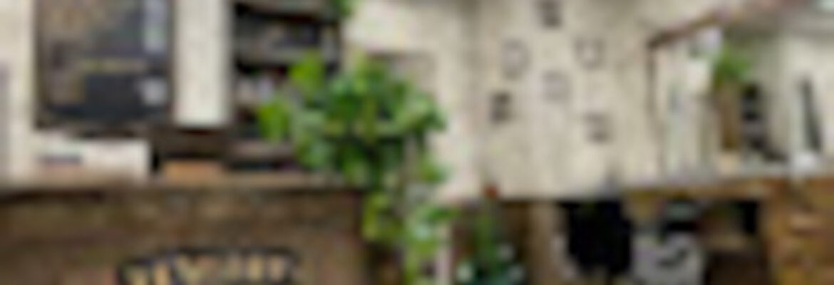 Italian Gentleman Piazza Bologna